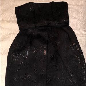 strapless mini black dress